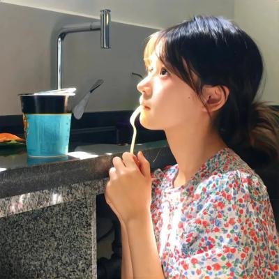 春浓满楼情痴狂