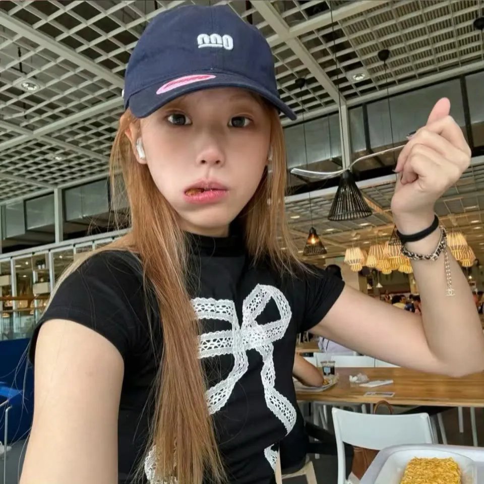 重回高考后我选择表白社恐校花